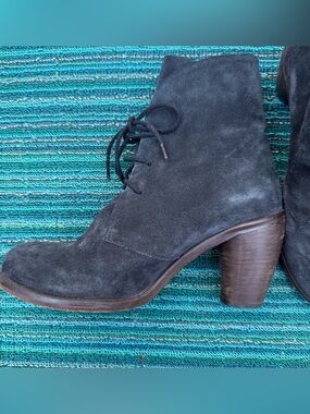European -Made in Spain- A. Matio Black Suede ace Up Ankle Boots Size 8